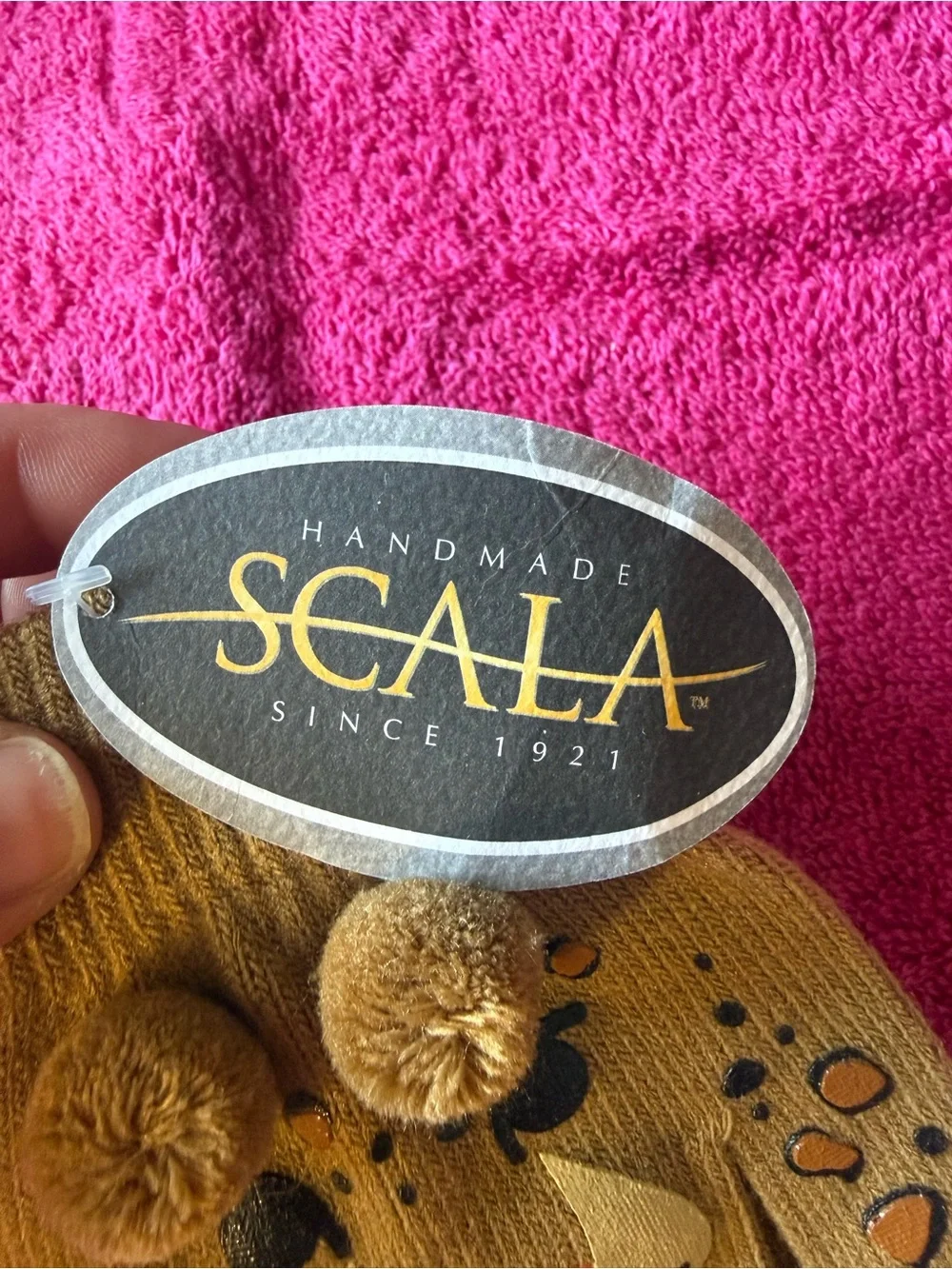 Scala Kids Tan Leopard Face Pom-Pom Mittens